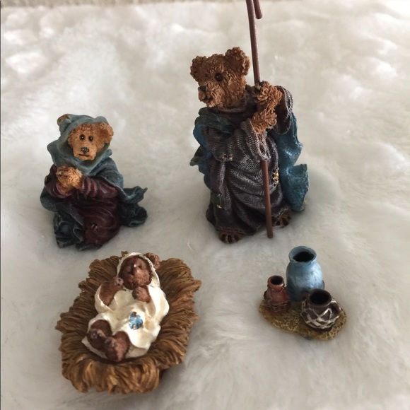 Boyd’s Bear Little Star of Bethlehem 5E/4469
(VGUC) - Picture 3 of 7